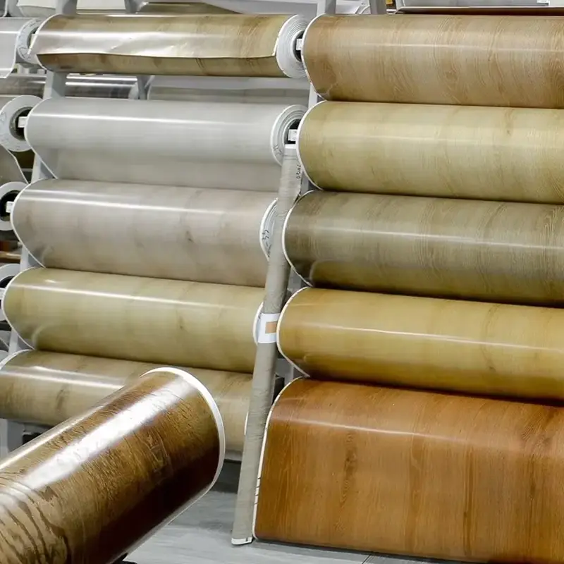 Makanema Okongoletsa a PVC amtundu wa Laminating pa WPC Floors: Chifukwa Chiyani Amasinthira Masewera Pansi Panu